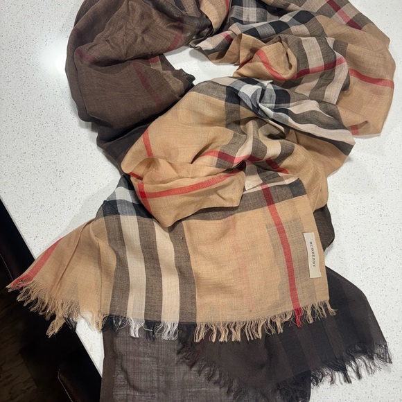 Classic Ombre Scarf - Beige, Black, Red - Picture 1 of 1